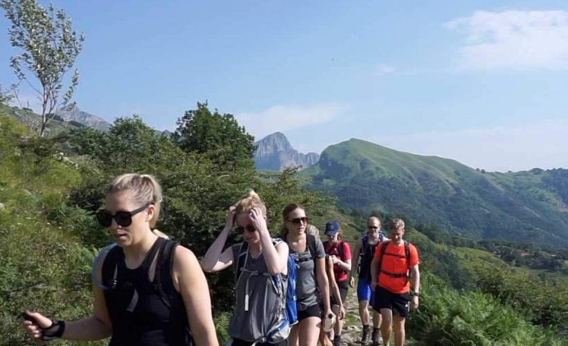 Följ med Swett till Cinque Terre för vandring, mat och umgänge