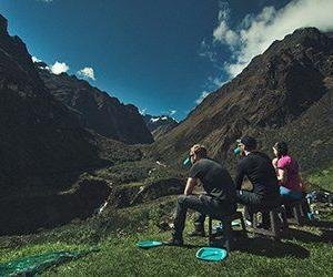 Vi vandrar i lugnt tempo på Inkaleden och låter våra deltagare acklimatisera sig