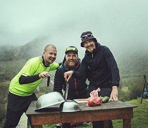 Programledarna Anne Lundberg och Paul Svensson reste till Inkaleden med Swett 2017 när de spelade in programmet landgång