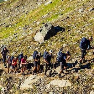 Vandringen börjar uppåt Sveriges högsta berg, Kebnekaise