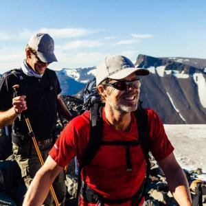 Våra deltagare njuter av utsikten från Kebnekaise