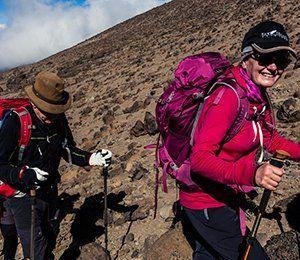 Vi vandrar i ett behagligt tempo för att alla ska hinna njuta och acklimatisera sig