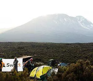 Efter en god natts sömn är det dags att fortsätta vandra mot Kilimanjaro